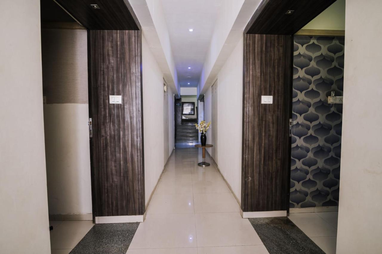 Hotel Monarch Guestline In Midc Rabale, Navi Mumbai Dış mekan fotoğraf