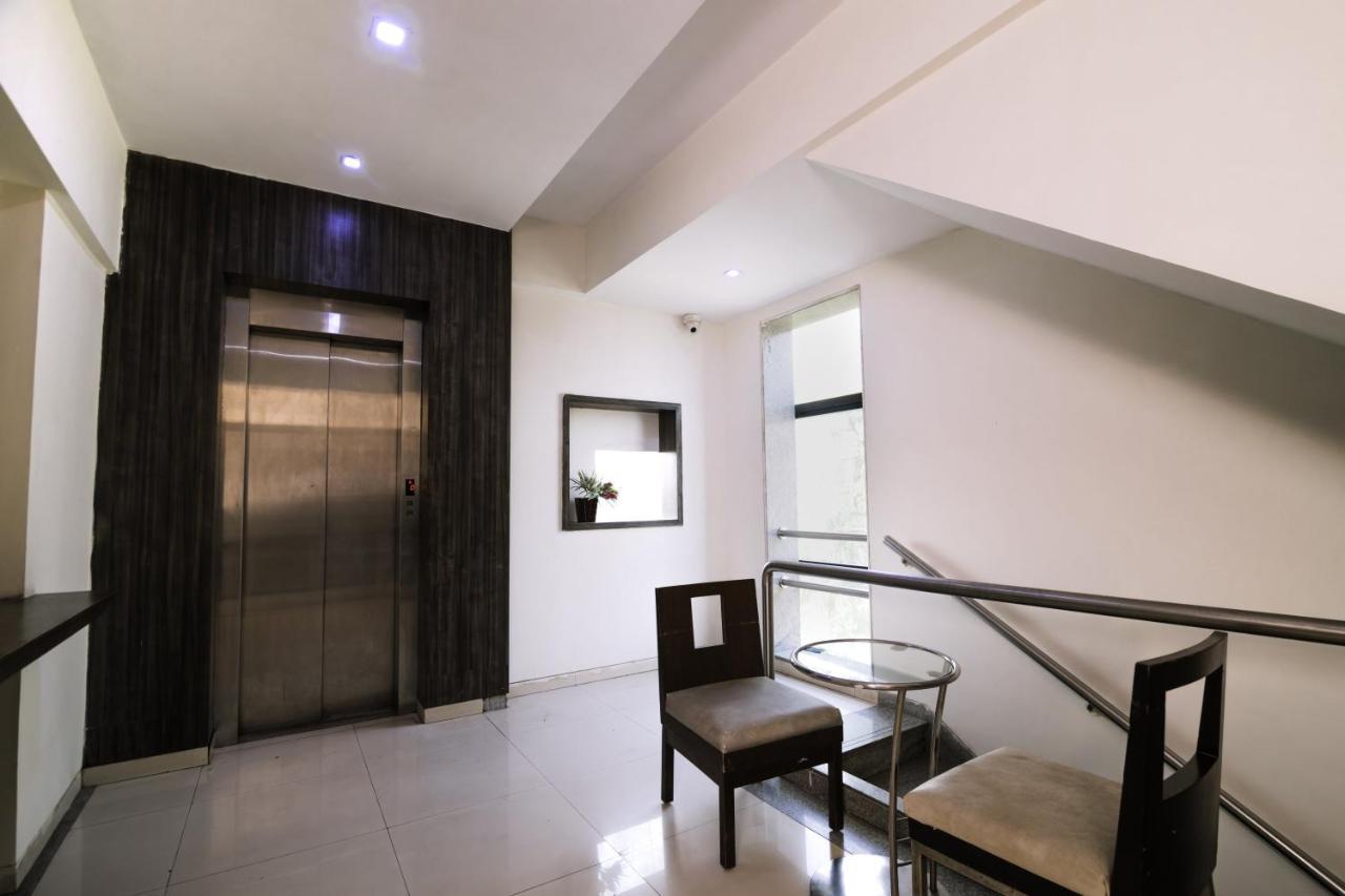 Hotel Monarch Guestline In Midc Rabale, Navi Mumbai Dış mekan fotoğraf