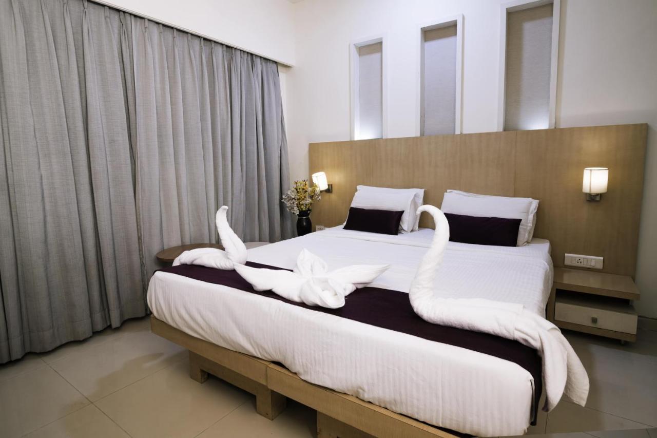 Hotel Monarch Guestline In Midc Rabale, Navi Mumbai Dış mekan fotoğraf